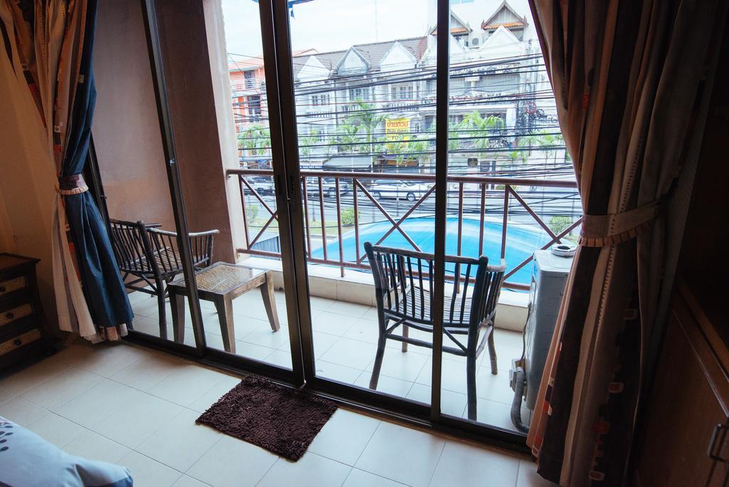 The Bed Hotel Pattaya Exterior foto